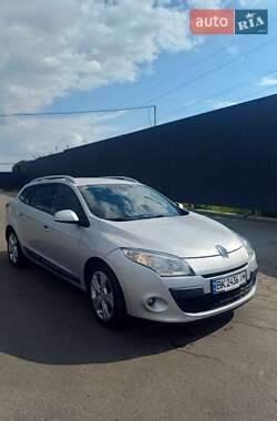 Универсал Renault Megane 2011 в 