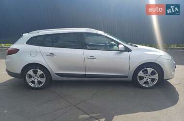 Универсал Renault Megane 2011 в 