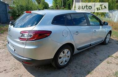 Универсал Renault Megane 2010 в 