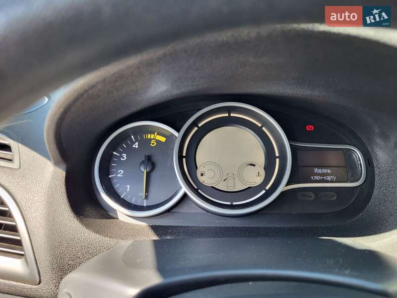 Хэтчбек Renault Megane 2014 в Умани