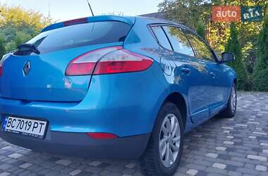 Хетчбек Renault Megane 2012 в Ходореві