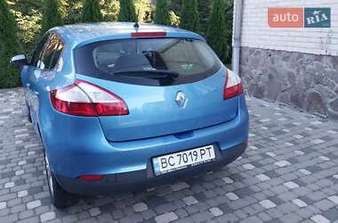 Хетчбек Renault Megane 2012 в Ходореві