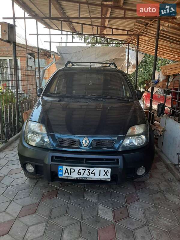 Универсал Renault Megane 2002 в Марганце