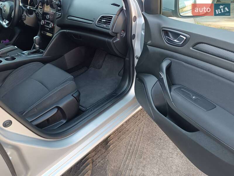 Универсал Renault Megane 2017 в Золотоноше