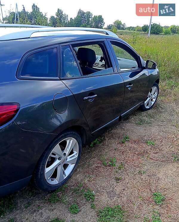 Универсал Renault Megane 2012 в Березане
