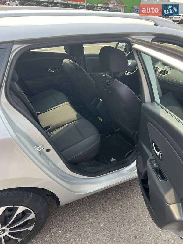 Універсал Renault Megane 2011 в Одесі