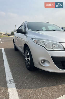 Универсал Renault Megane 2011 в 