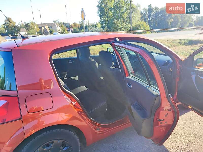 Хэтчбек Renault Megane 2005 в Белой Церкви