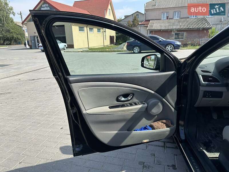 Універсал Renault Megane 2010 в Городку