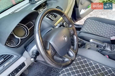 Универсал Renault Megane 2010 в 