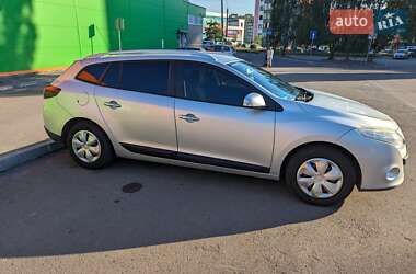 Универсал Renault Megane 2010 в 