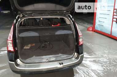 Универсал Renault Megane 2004 в 