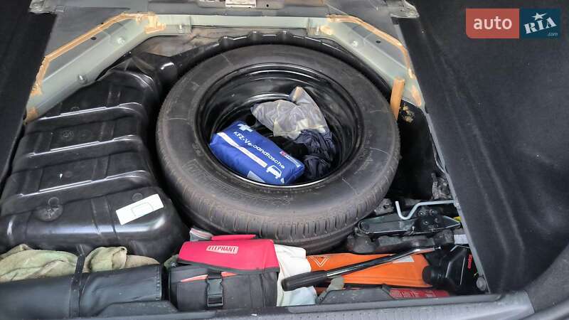 Универсал Renault Megane 2015 в Львове фото 16 Универсал Renault Megane 2015 в Львове