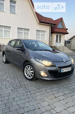 Хэтчбек Renault Megane 2011 в Стрые