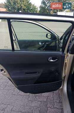 Универсал Renault Megane 2005 в 