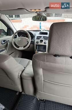 Седан Renault Megane 2004 в 