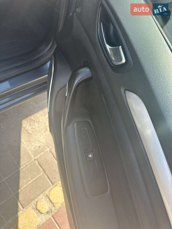 Седан Renault Megane 2018 в Рава-Русской фото 8 Седан Renault Megane 2018 в Рава-Русской