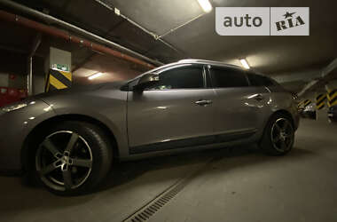 Универсал Renault Megane 2012 в 