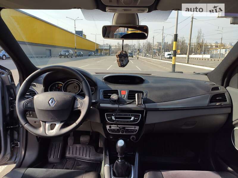 Хэтчбек Renault Megane 2010 в Киеве фото 25 Хэтчбек Renault Megane 2010 в Киеве