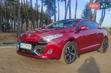 Хэтчбек Renault Megane 2012 в 
