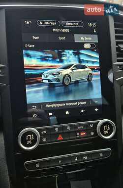 Хэтчбек Renault Megane 2021 в 