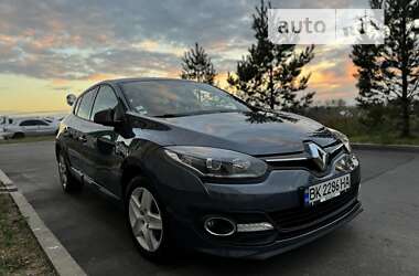 Хэтчбек Renault Megane 2015 в Ровно