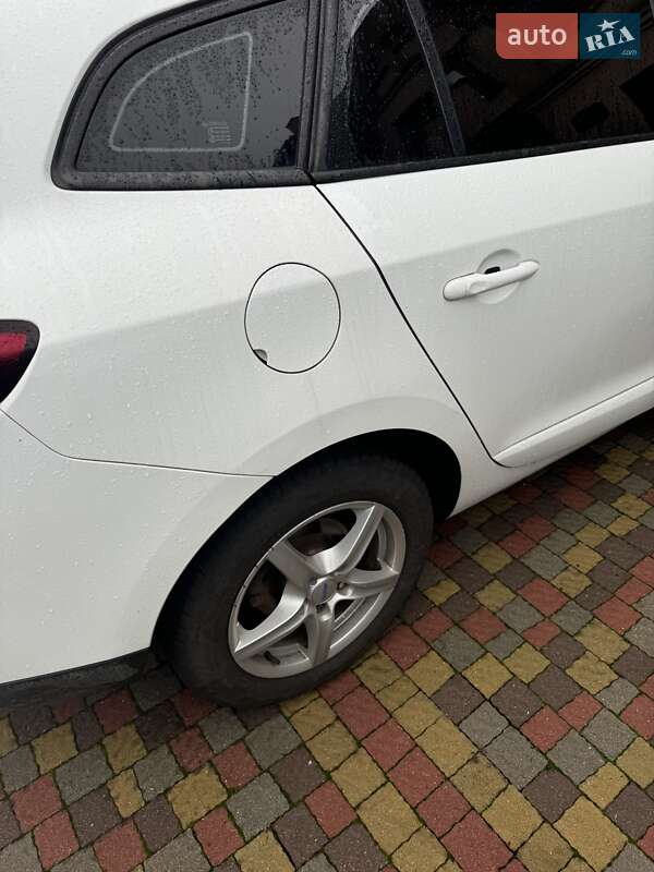 Универсал Renault Megane 2015 в Ужгороде фото 3 Универсал Renault Megane 2015 в Ужгороде