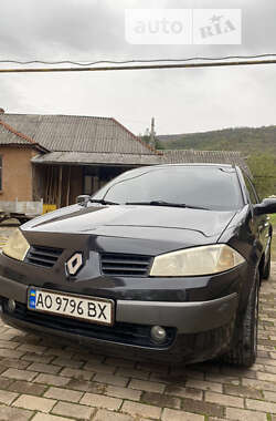 Хэтчбек Renault Megane 2003 в Виноградове