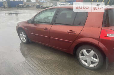 Хэтчбек Renault Megane 2008 в 
