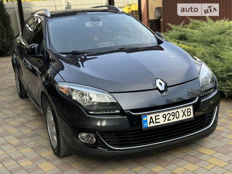 Хетчбек Renault Megane 2012 в Дніпрі