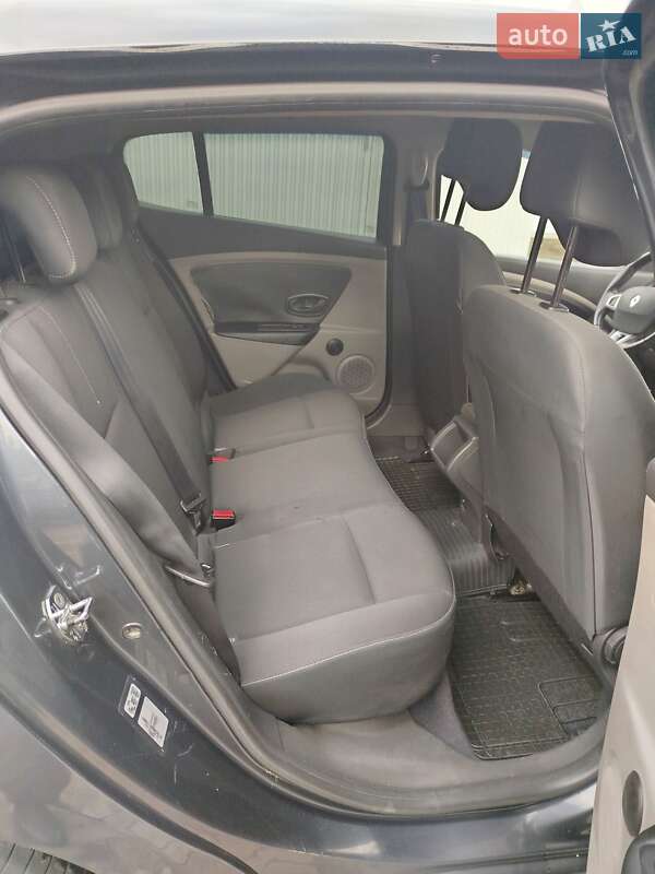 Хетчбек Renault Megane 2009 в Чернівцях фото 5 Хетчбек Renault Megane 2009 в Чернівцях