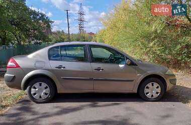 Седан Renault Megane 2008 в 