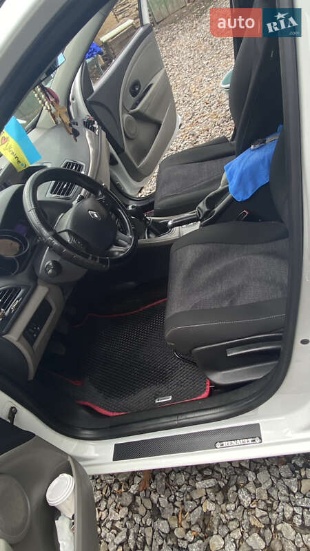 Универсал Renault Megane 2011 в Тернополе фото 20 Универсал Renault Megane 2011 в Тернополе