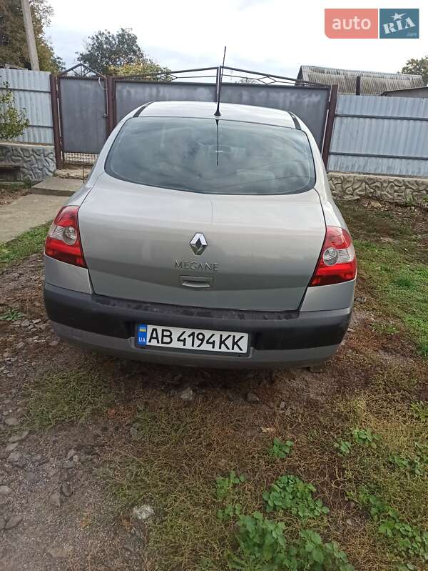 Седан Renault Megane 2005 в Томашполі