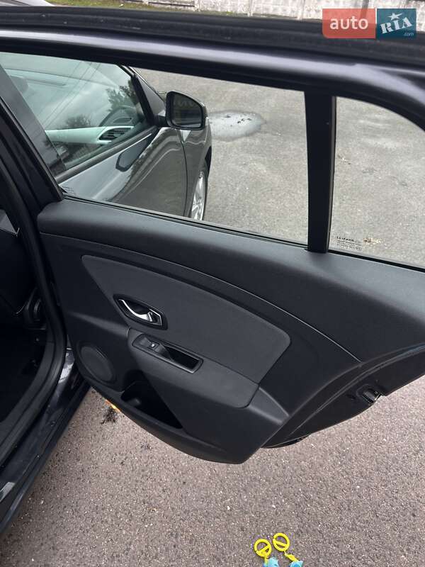 Универсал Renault Megane 2011 в Луцке