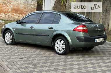 Седан Renault Megane 2004 в 