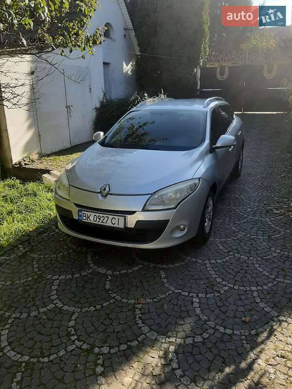 Універсал Renault Megane 2010 в Рівному