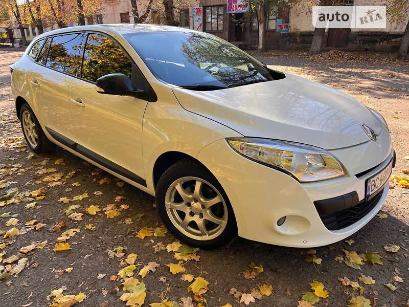 Универсал Renault Megane 2011 в Кролевце