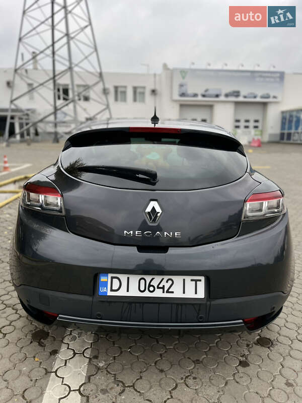 Купе Renault Megane 2011 в Чернівцях