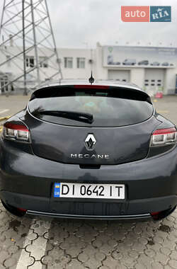 Купе Renault Megane 2011 в Чернівцях