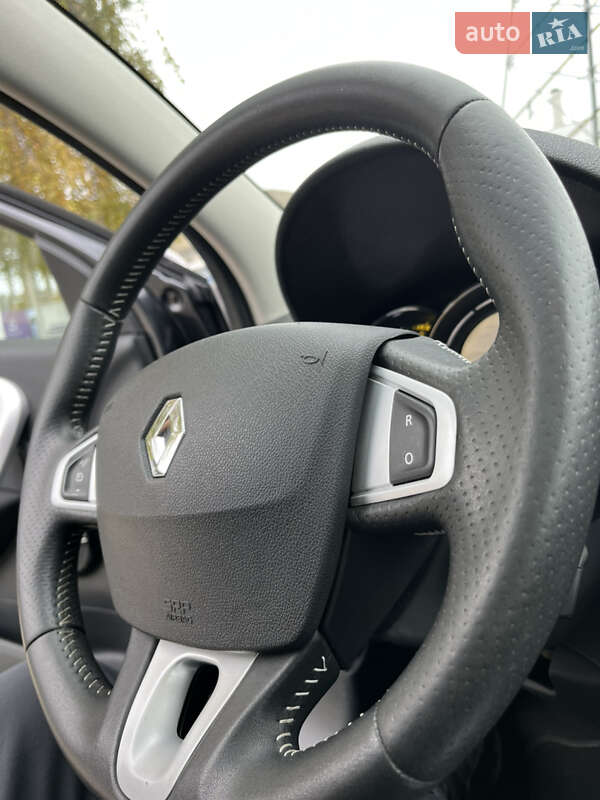 Купе Renault Megane 2011 в Чернівцях