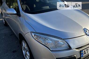 Хетчбек Renault Megane 2011 в Тлумачі