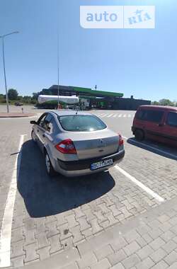 Седан Renault Megane 2003 в Стрию