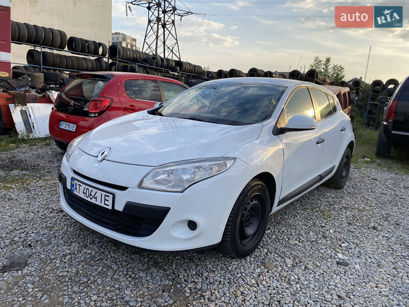 Хэтчбек Renault Megane 2010 в Ивано-Франковске