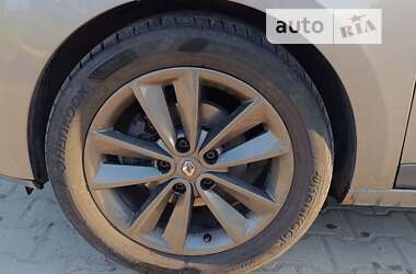 Универсал Renault Megane 2011 в 
