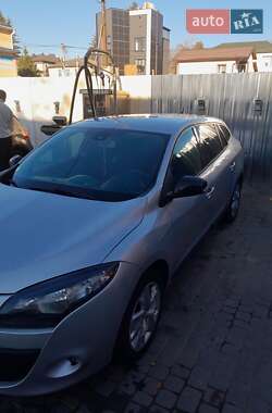 Универсал Renault Megane 2011 в 