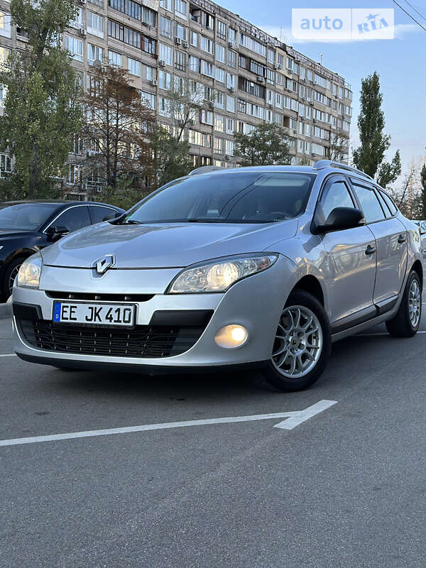 Універсал Renault Megane 2011 в Києві