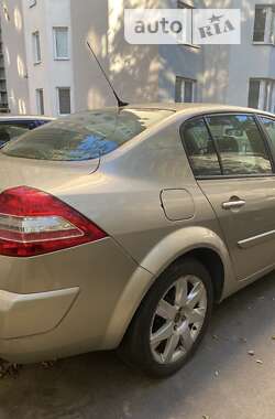 Седан Renault Megane 2007 в Киеве