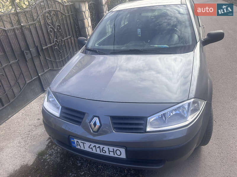 Хэтчбек Renault Megane 2004 в Ивано-Франковске