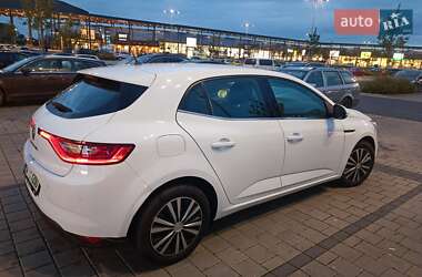 Хэтчбек Renault Megane 2016 в Полтаве